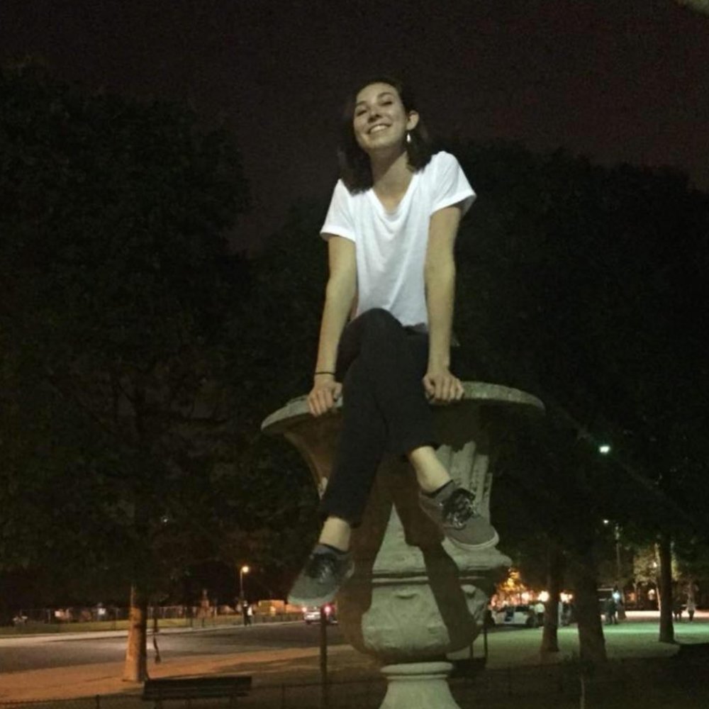 Meet your Posher, Lana